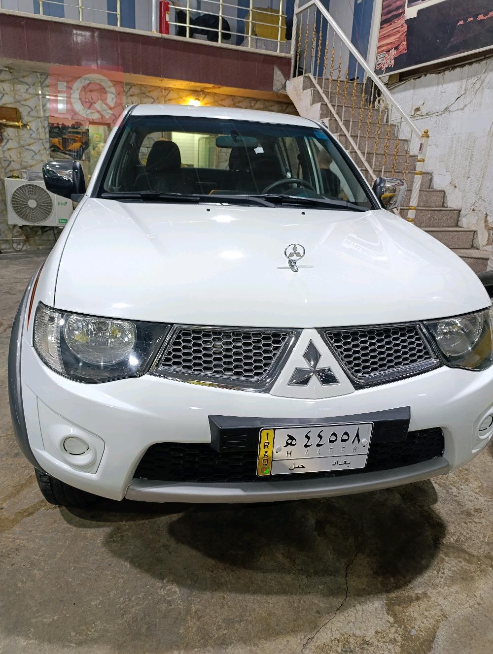 میتسوبیشی L200